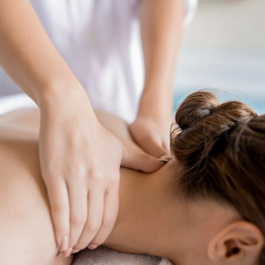 MASSAGE ẤN HUYỆT CỔ VAI GÁY